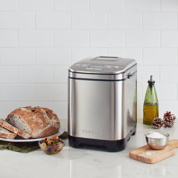 COMPACT AUTOMATIC BREAD MAKER