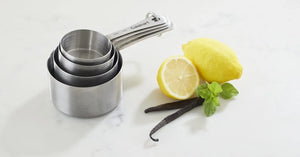 STAINLESS STEEL MEASURING CUPS