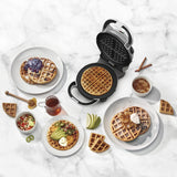 2-IN-1 WAFFLE MAKER WITH REMOVABLE PLATES